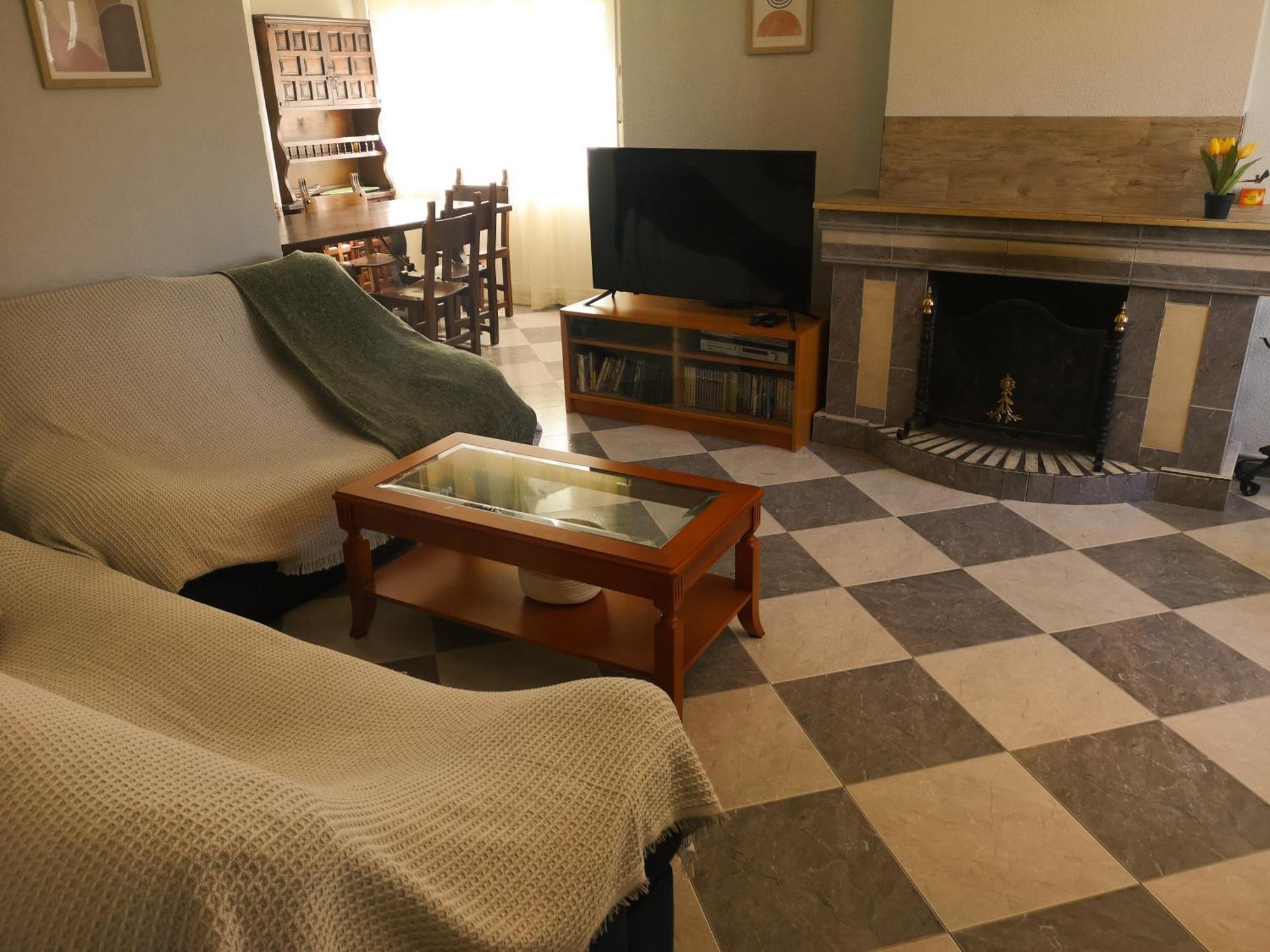 Agradable Casa Con Jardin: Casasola Villa San Cristóbal de Segovia Buitenkant foto